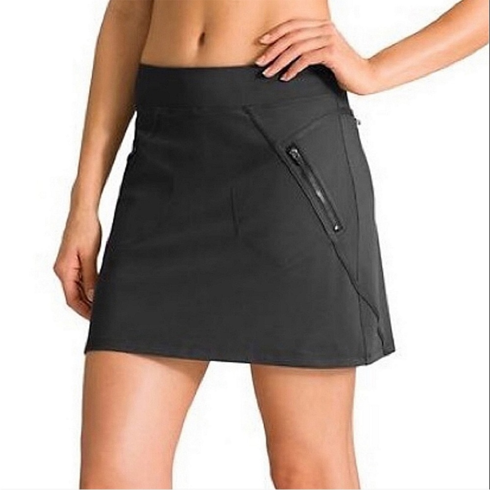 Athleta Trailside Skort with Zipper Pockets - M